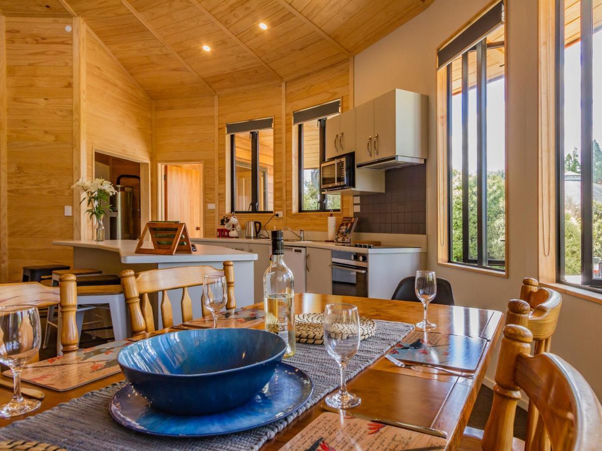 The Snowglobe - Ohakune Modern Yurt Style Chalet Екстер'єр фото