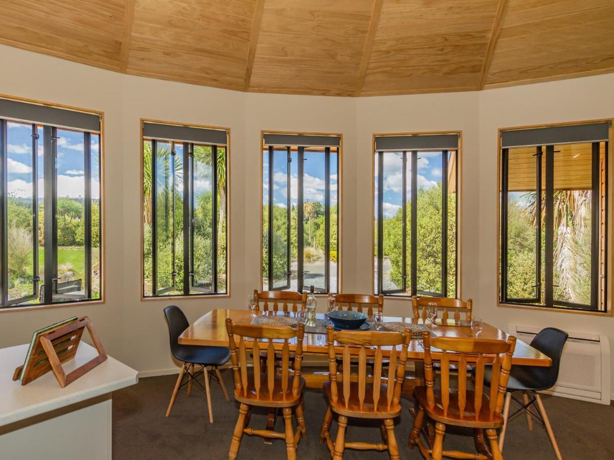 The Snowglobe - Ohakune Modern Yurt Style Chalet Екстер'єр фото