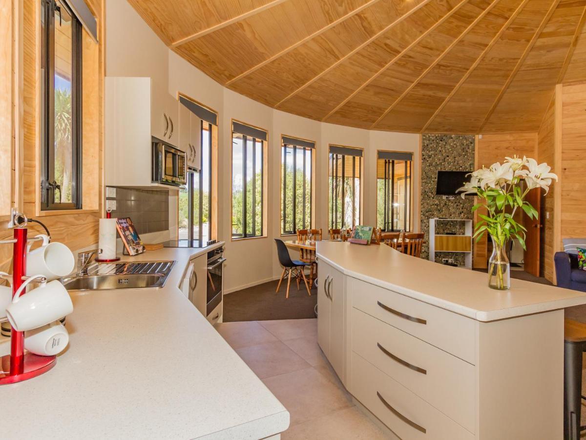 The Snowglobe - Ohakune Modern Yurt Style Chalet Екстер'єр фото